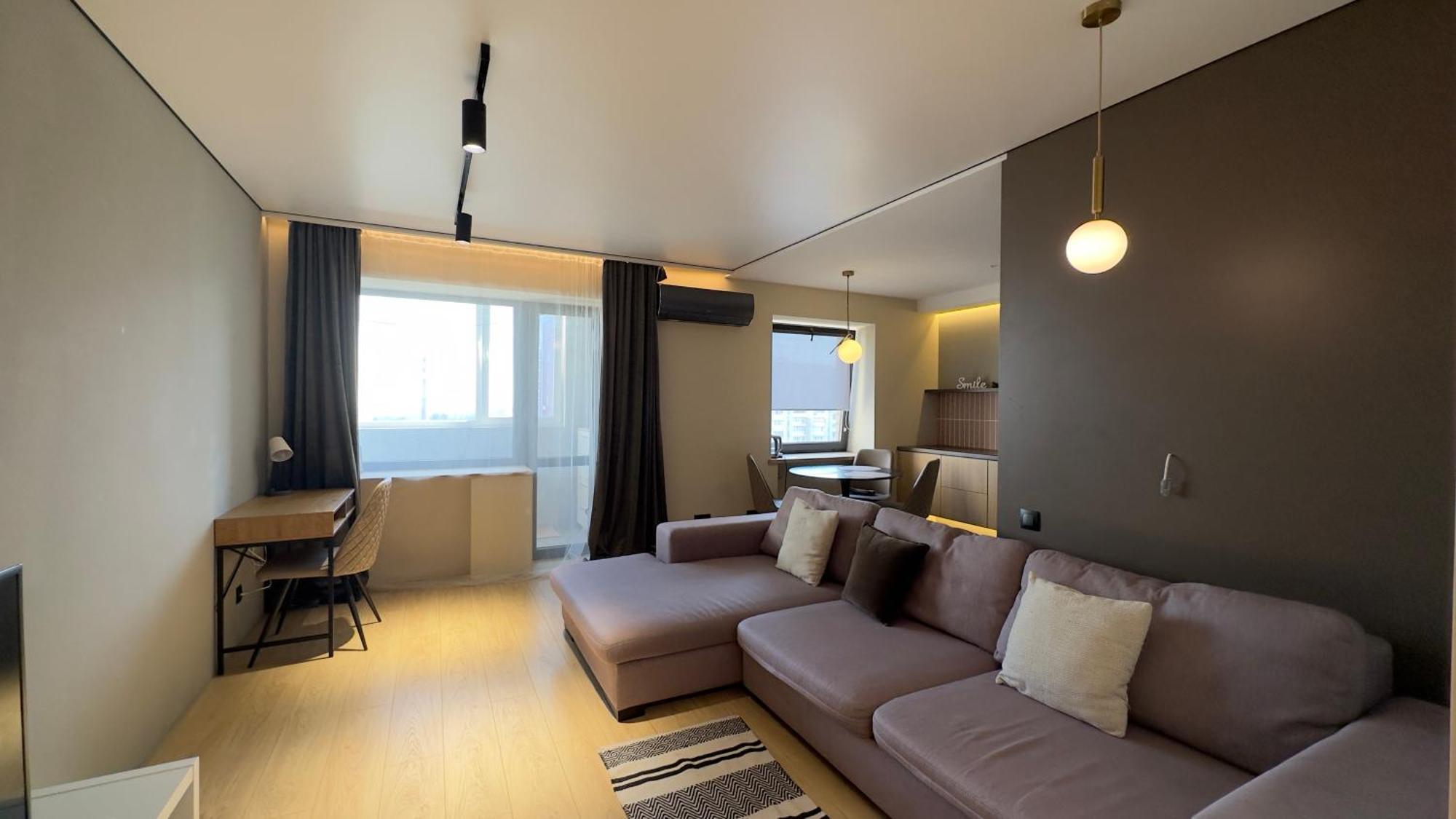 2 Room Modern Apartment View Dnipro Eksteriør billede